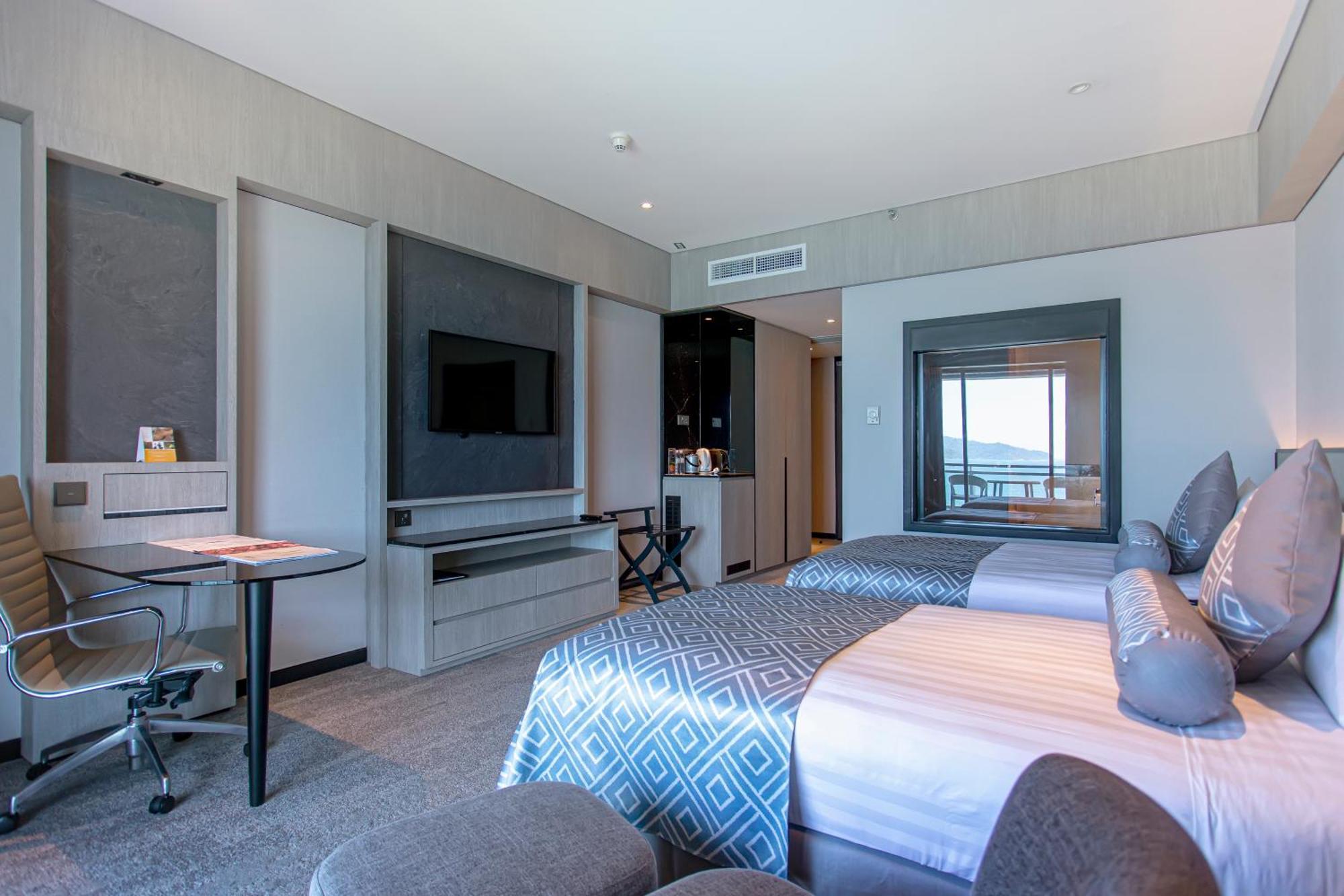 Отель The Pacific Sutera Кота-Кинабалу Экстерьер фото Deluxe Room